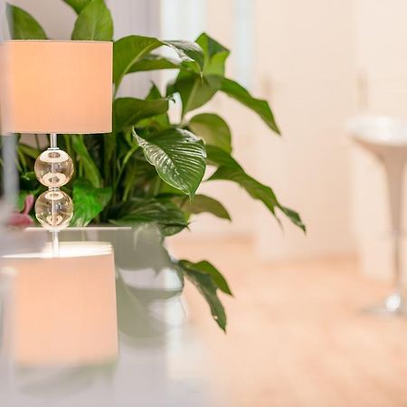 White Trees Apartment Будапеща Екстериор снимка